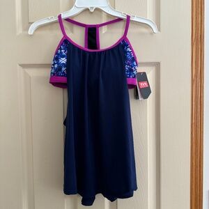 TYR .Navy and hot pink Santa Cruz Shea 2in1 tank.  Swimwear or workout. SZ. 4-6